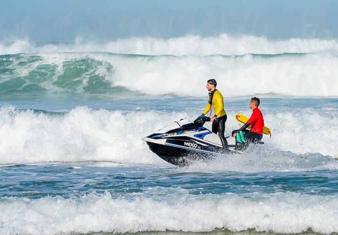 jetski sauveteur lifeguard